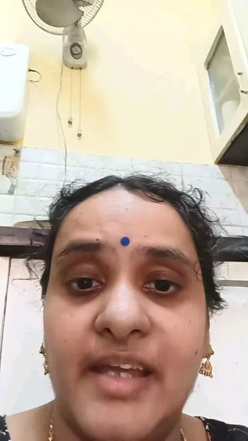 Janani V